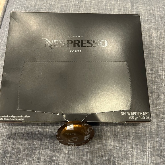 Nespresso Forte Capsules in Black and Brown - Picture 2 of 3